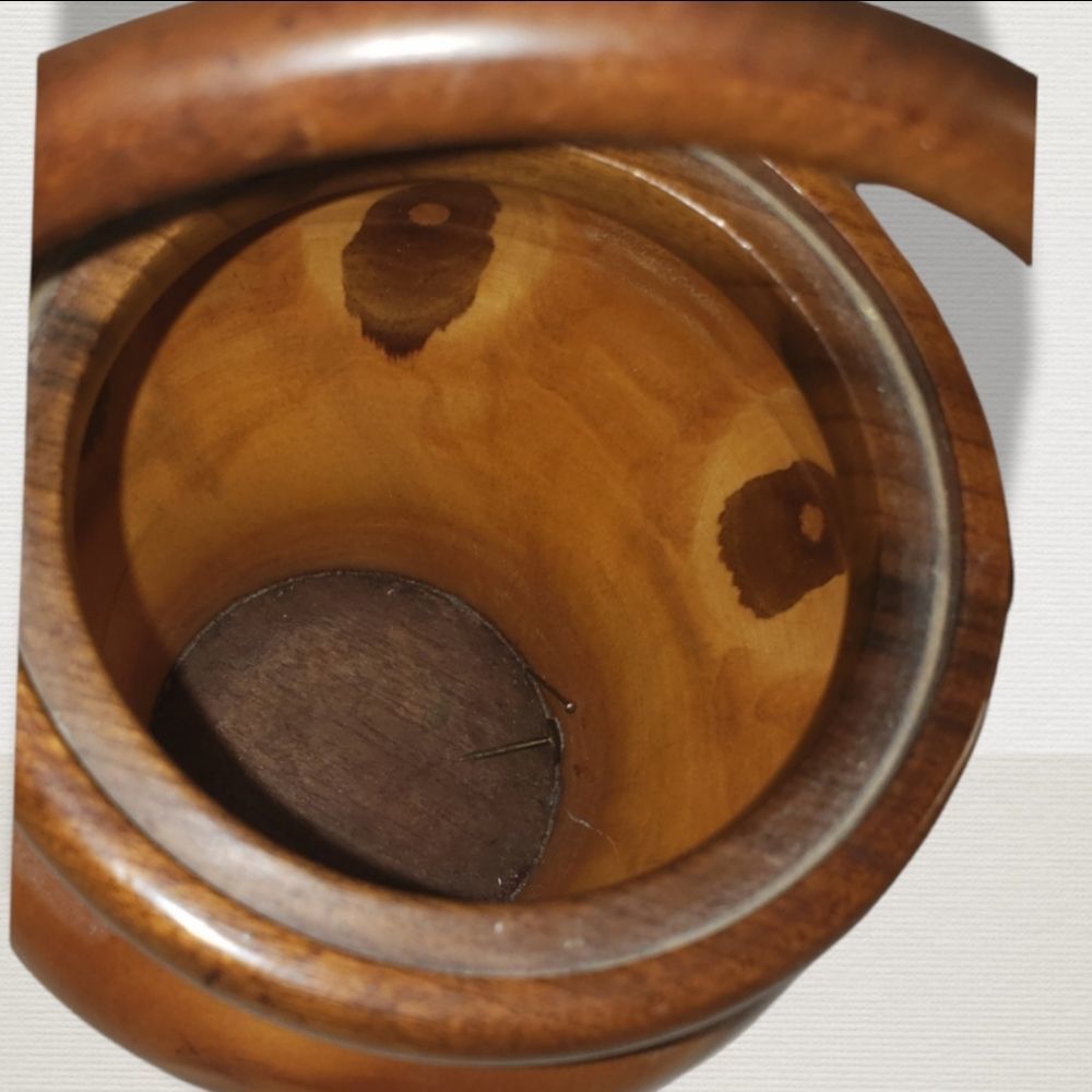 MCM TEAK Handmade Little Sewing Notions - Picture 4 of 4